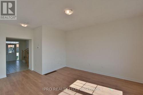 12 Shapira Avenue, Wasaga Beach, ON - Indoor Photo Showing Other Room