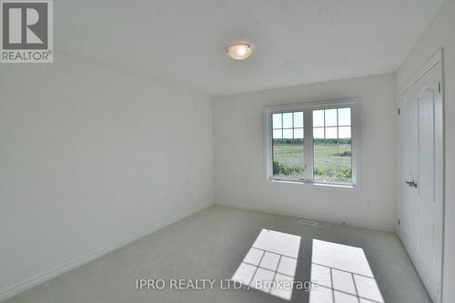 12 Shapira Avenue, Wasaga Beach, ON - Indoor Photo Showing Other Room