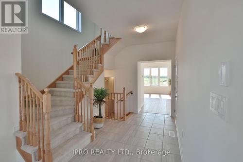 12 Shapira Avenue, Wasaga Beach, ON - Indoor Photo Showing Other Room