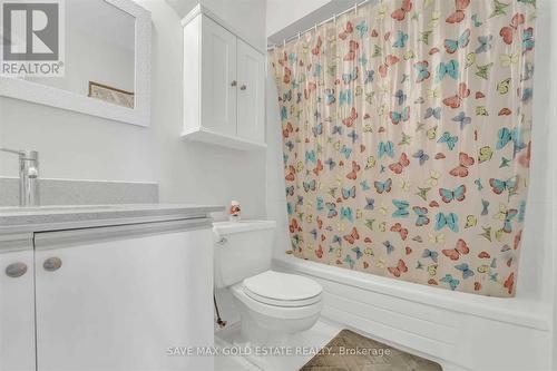 85 Cityview Circle, Barrie (Holly), ON - Indoor Photo Showing Bathroom