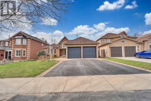 85 Cityview Circle, Barrie (Holly), ON - Outdoor With Facade