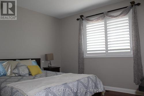 76 Stavely Crescent, Toronto (Rexdale-Kipling), ON - Indoor Photo Showing Bedroom