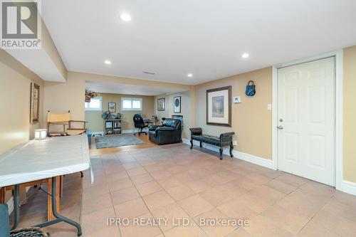 76 Stavely Crescent, Toronto (Rexdale-Kipling), ON - Indoor