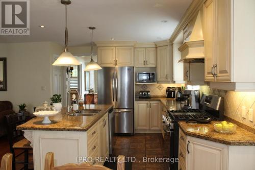 76 Stavely Crescent, Toronto (Rexdale-Kipling), ON - Indoor Photo Showing Kitchen With Double Sink