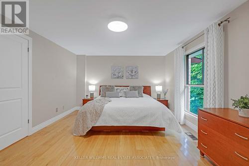 27 - 2020 South Millway, Mississauga (Erin Mills), ON - Indoor Photo Showing Bedroom