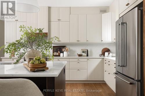 303 Clearwater Lake Road, Huntsville, ON - Indoor Photo Showing Kitchen