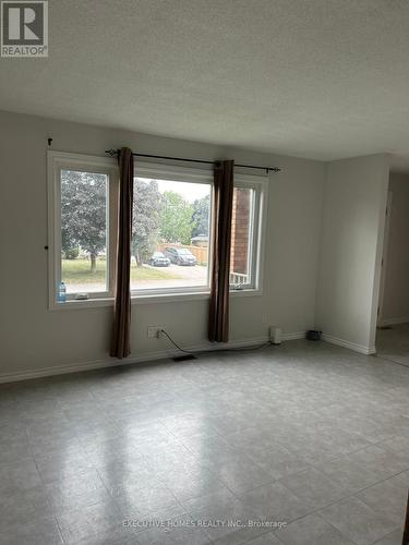 47 Erindale Drive, Erin, ON - Indoor Photo Showing Other Room