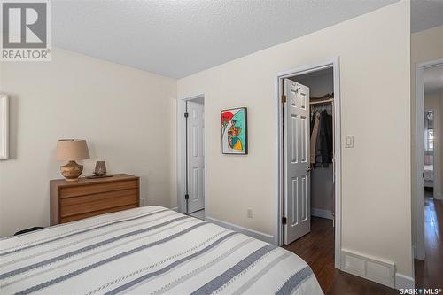 354 Marcotte Crescent, Saskatoon, SK - Indoor Photo Showing Bedroom