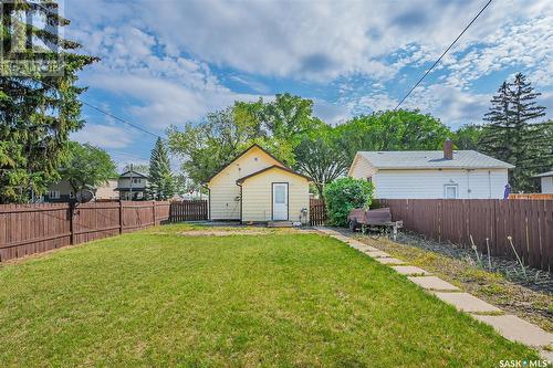 941 K Avenue N, Saskatoon, SK - Outdoor