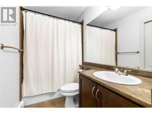 3533 Carrington Road Unit# 202, West Kelowna, BC - Indoor Photo Showing Bathroom