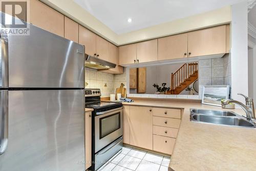 35 Tasker Crescent, Ajax (Central), ON - Indoor Photo Showing Kitchen With Double Sink