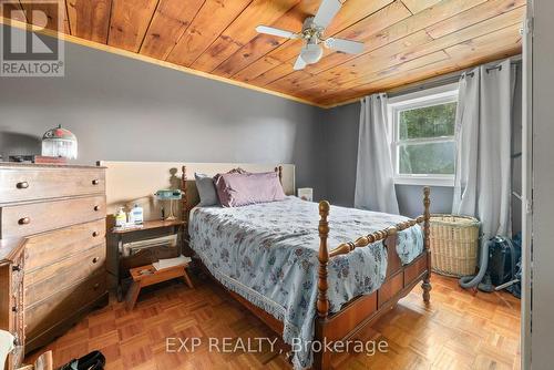 523 Townsend Road, Belleville, ON - Indoor Photo Showing Bedroom