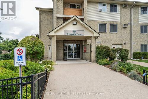 Main front entrance - 103 - 729 Deveron Crescent, London, ON - Outdoor