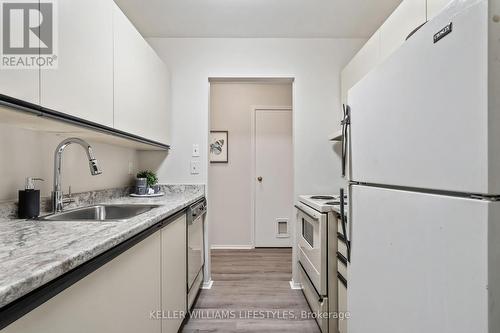 Kitchen - 103 - 729 Deveron Crescent, London, ON - Indoor Photo Showing Kitchen