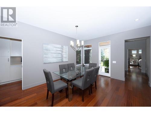 1067 Westpoint Drive, Kelowna, BC - Indoor Photo Showing Dining Room