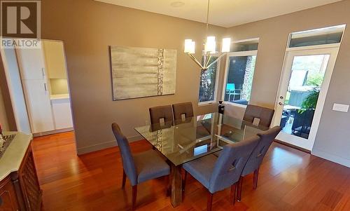 1067 Westpoint Drive, Kelowna, BC - Indoor Photo Showing Dining Room