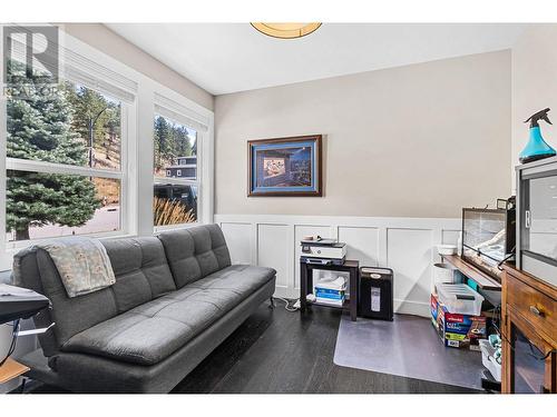 2496 Loseth Road, Kelowna, BC - Indoor