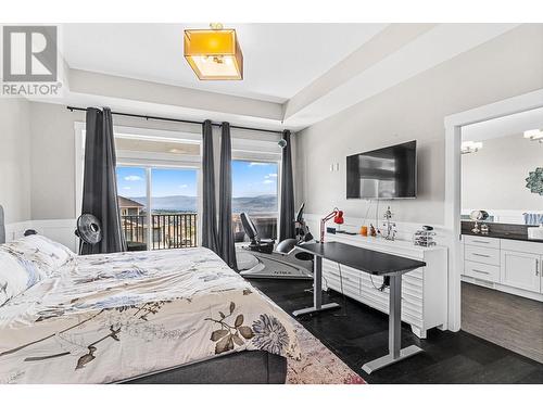 2496 Loseth Road, Kelowna, BC - Indoor Photo Showing Bedroom