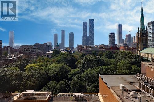 904 - 95 Lombard Street, Toronto (Church-Yonge Corridor), ON - Outdoor With View