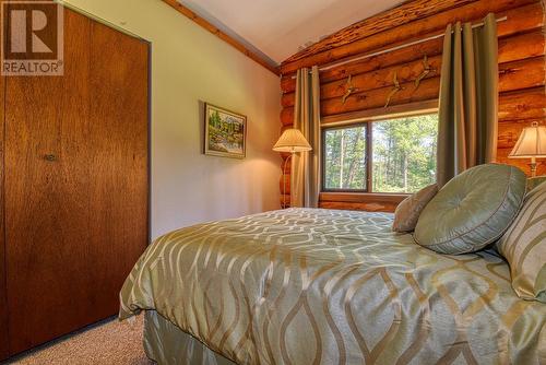 1328 Gun-A-Noot Trail, Williams Lake, BC - Indoor Photo Showing Bedroom