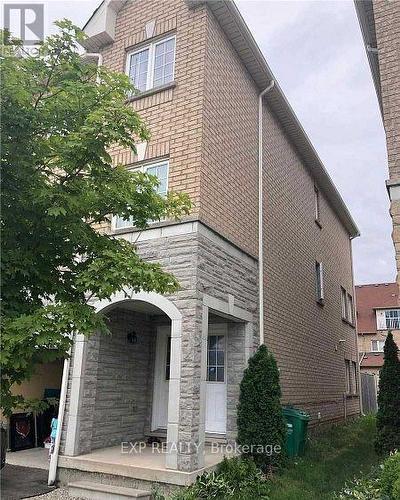 751 Candlestick Circle, Mississauga (Hurontario), ON - Outdoor With Exterior