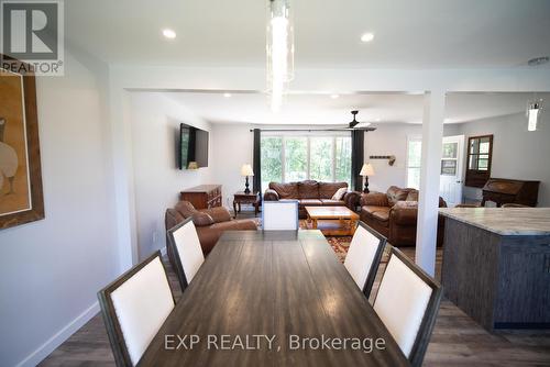 40 Birch Cres Crescent, Temagami, ON - Indoor Photo Showing Dining Room