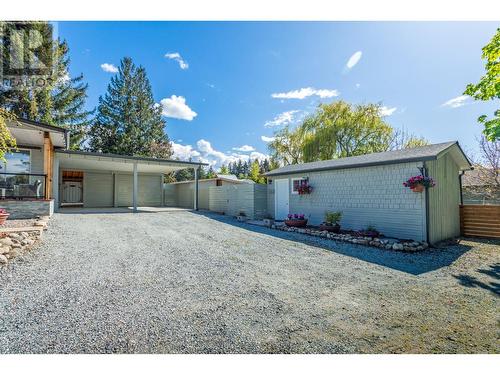 3155 Mathews Road, Kelowna, BC - Outdoor