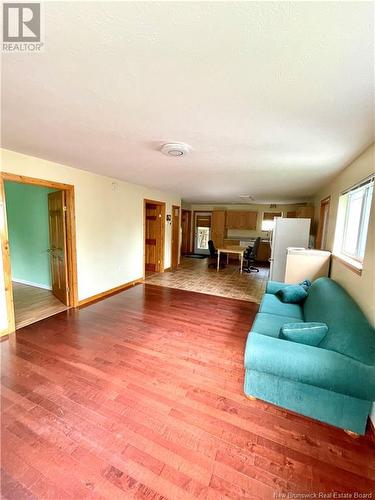 27 Parkindale Road, Elgin, NB - Indoor Photo Showing Living Room