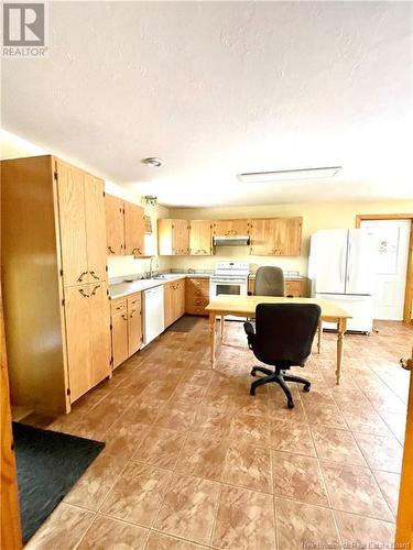 27 Parkindale Road, Elgin, NB - Indoor Photo Showing Kitchen