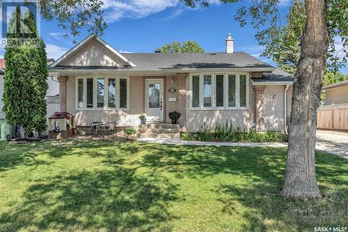 54 Fuhrmann Crescent, Regina, SK - Outdoor