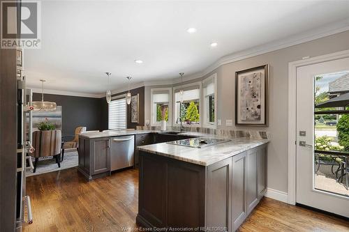 2260 Normandy Street, Lasalle, ON - Indoor Photo Showing Kitchen