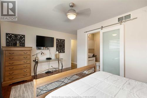 2260 Normandy Street, Lasalle, ON - Indoor Photo Showing Bedroom