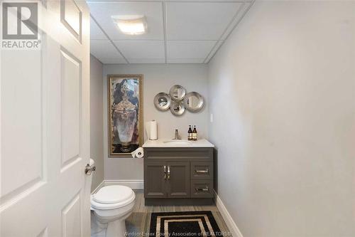 2260 Normandy Street, Lasalle, ON - Indoor Photo Showing Bathroom