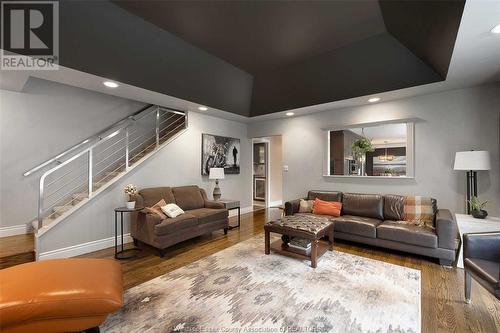 2260 Normandy Street, Lasalle, ON - Indoor Photo Showing Living Room