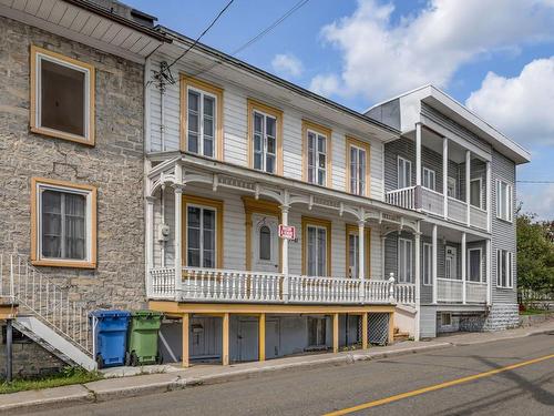 FaÃ§ade - 7941 Av. Royale, Château-Richer, QC - Outdoor With Deck Patio Veranda With Facade