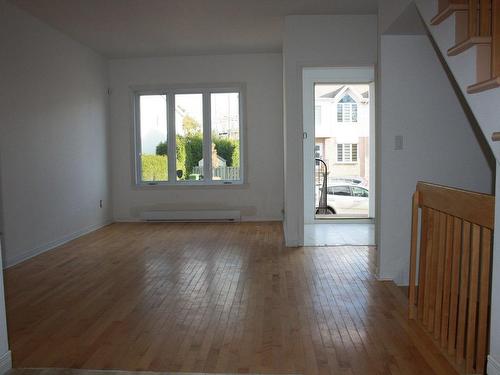 Living room - 12336Z Rue André-Michaux, Montréal (Rivière-Des-Prairies/Pointe-Aux-Trembles), QC 