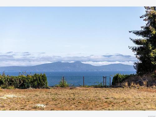 1083 Eaglecrest Dr, Qualicum Beach, BC 