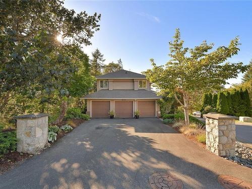 6782 Greig Crt, Central Saanich, BC 