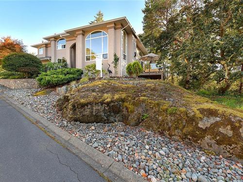 6782 Greig Crt, Central Saanich, BC 