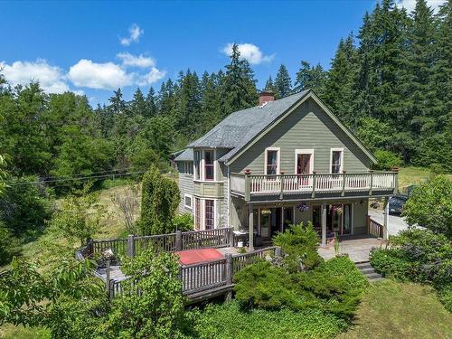 5535 Kitsuksis Rd, Port Alberni, BC 