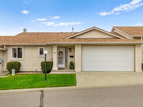 93-1950 Braeview Place, Kamloops, BC - Outdoor With Facade