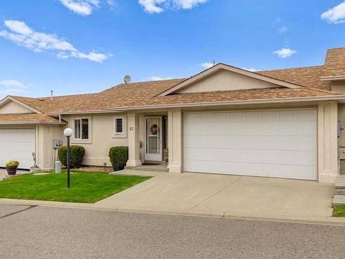 93-1950 Braeview Place, Kamloops, BC - Outdoor With Facade