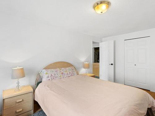 93-1950 Braeview Place, Kamloops, BC - Indoor Photo Showing Bedroom