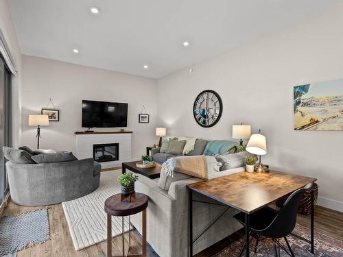 2424 Fairways Drive, Sun Peaks, BC - Indoor Photo Showing Living Room With Fireplace