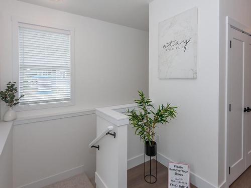 132-200 Grand Boulevard, Kamloops, BC - Indoor Photo Showing Laundry Room