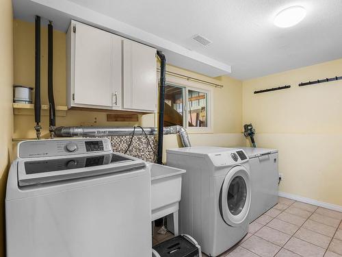 4116 Davie Road, Kamloops, BC - Indoor Photo Showing Laundry Room