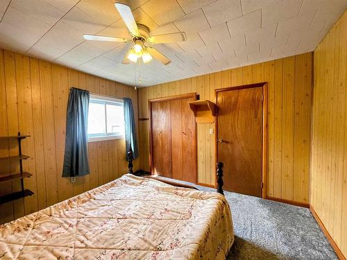 34 Stevens Avenue, Marathon, ON - Indoor Photo Showing Bedroom