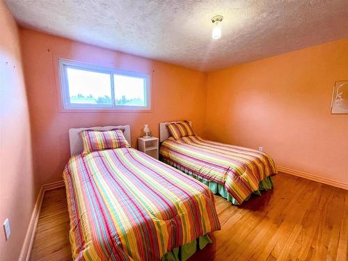 34 Stevens Avenue, Marathon, ON - Indoor Photo Showing Bedroom