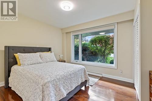 195 Burbank Drive, Toronto (Bayview Village), ON - Indoor Photo Showing Bedroom