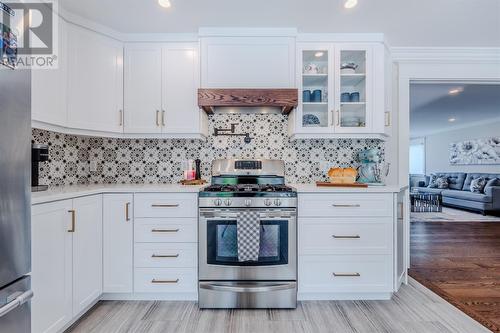 54 Middle Bight Road, Conception Bay South, NL - Indoor Photo Showing Kitchen